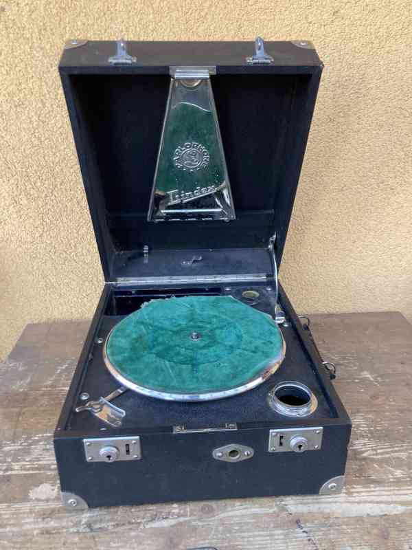 Kufříkový gramofon Parlophone Lindex - foto 2