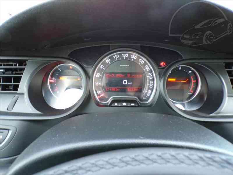 Citroën C5 2,0 HDI XENONY - foto 6