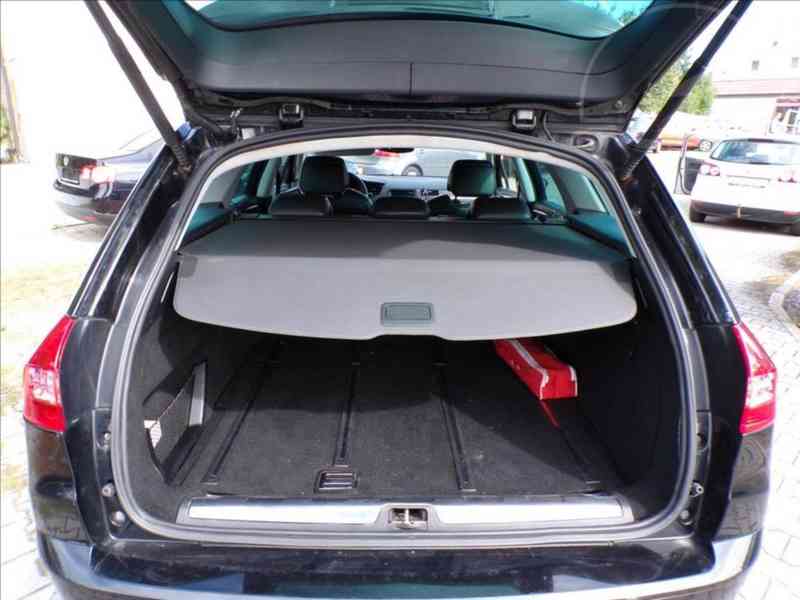 Citroën C5 2,0 HDI XENONY - foto 10