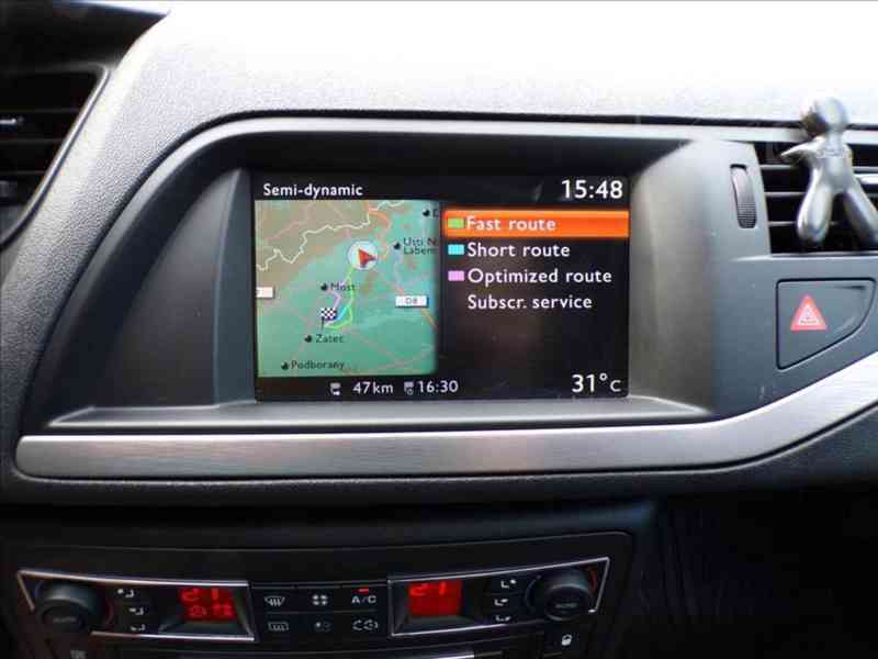 Citroën C5 2,0 HDI XENONY - foto 15