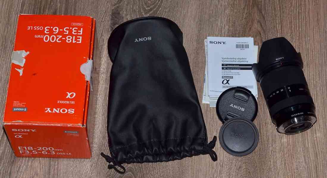 Sony E 18-200mm 3.5-6.3 OSS *APS-C Zoom E mount - foto 1