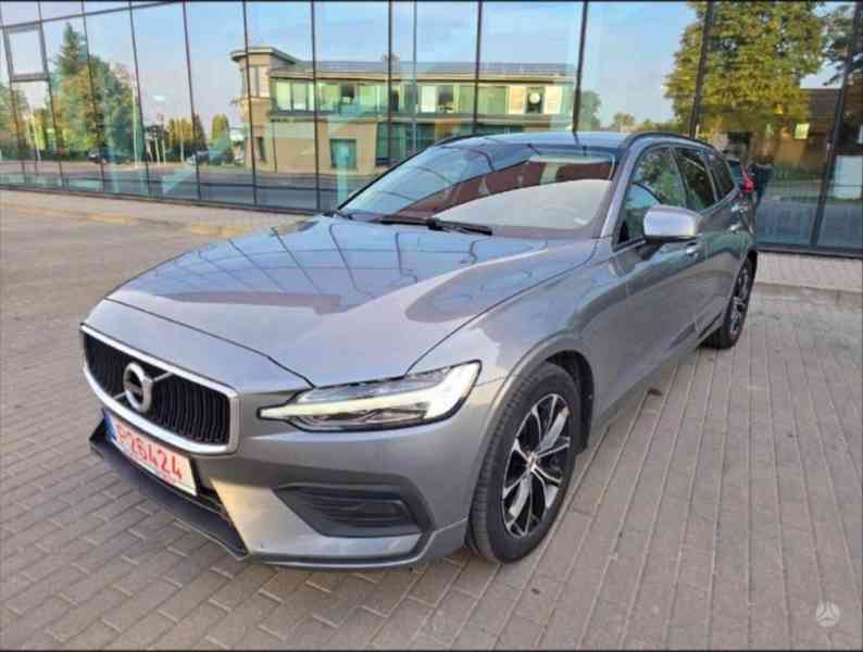 Volvo V60 2,0   2018r dizel naj.88000km - foto 8