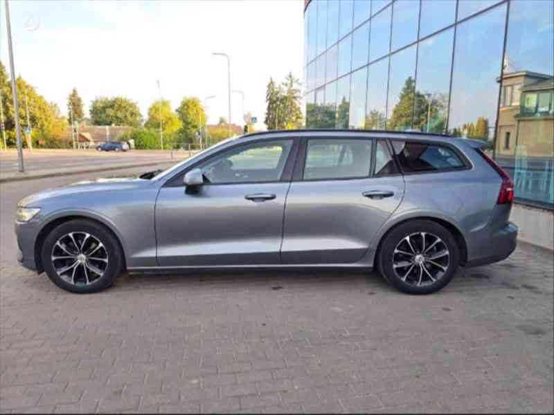 Volvo V60 2,0   2018r dizel naj.88000km - foto 11