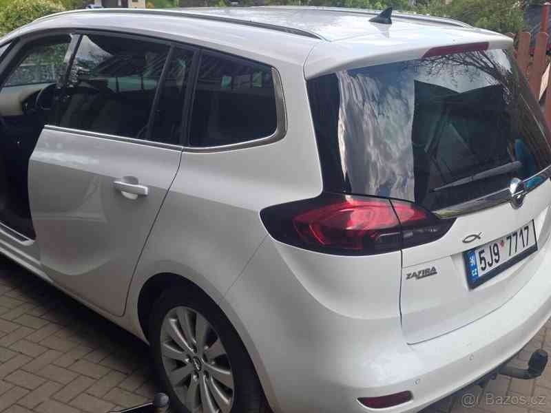 Opel Zafira 1,6 Tourer 2015 - foto 12