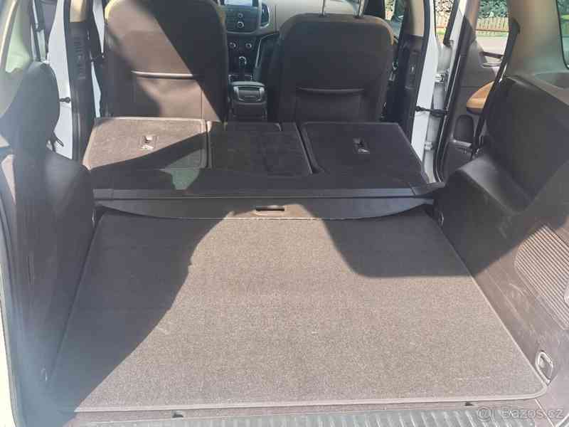 Opel Zafira 1,6 Tourer 2015 - foto 10