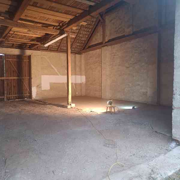 Pronájem skladu - stodoly Holasice, 117 m2 - foto 4