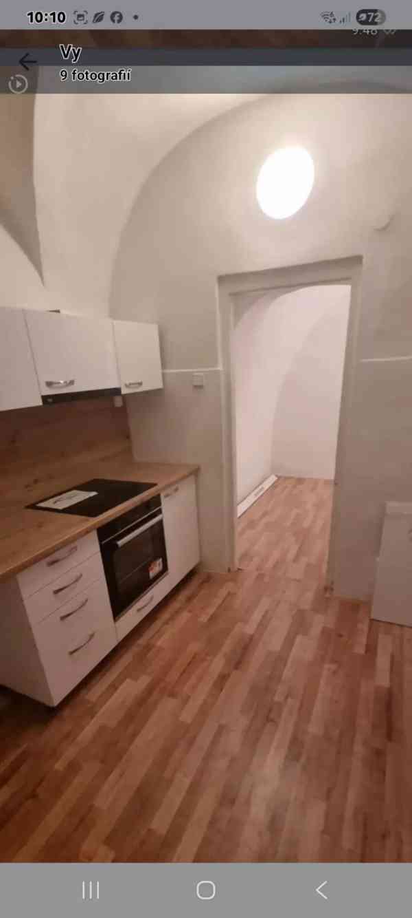Pronájem bytu 1+1 50 m² - foto 4