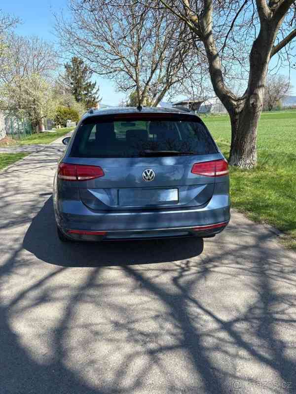 Volkswagen Passat 2,0   B8 - foto 4