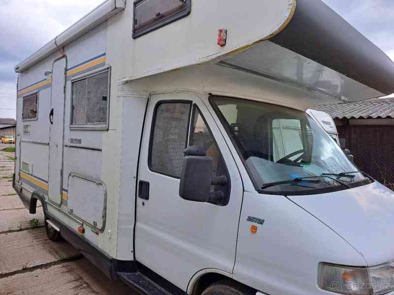 Prodám obytné auto FIAT DUCATO MAXI  - foto 8