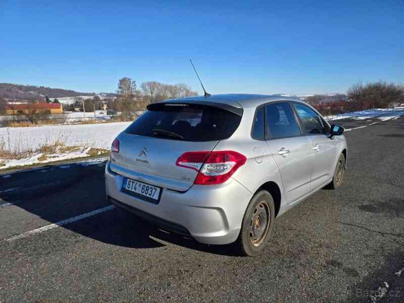 Citroën C4 1,6   B7 - foto 9