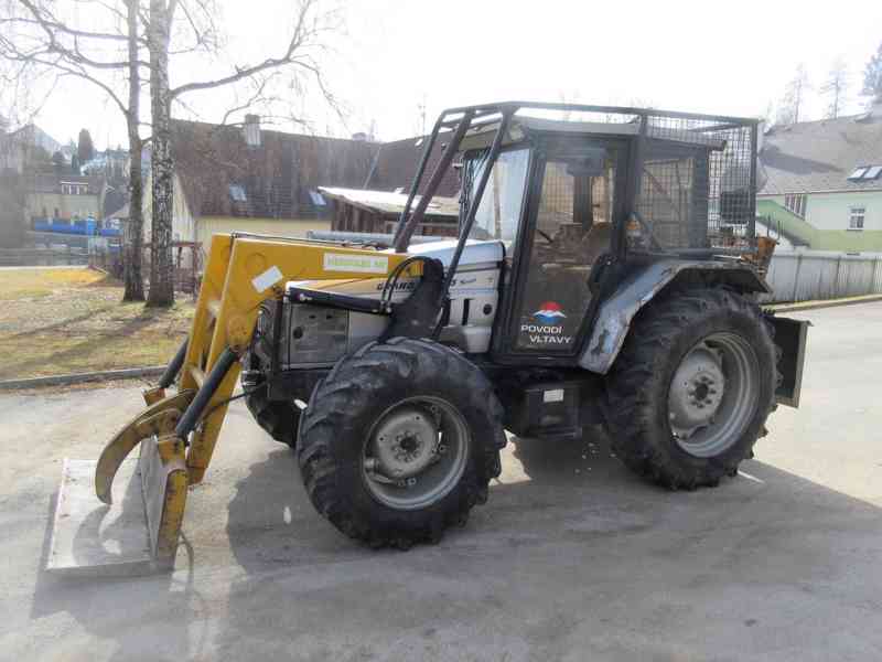 Traktor kolový Lamborghini R6.100 - foto 2