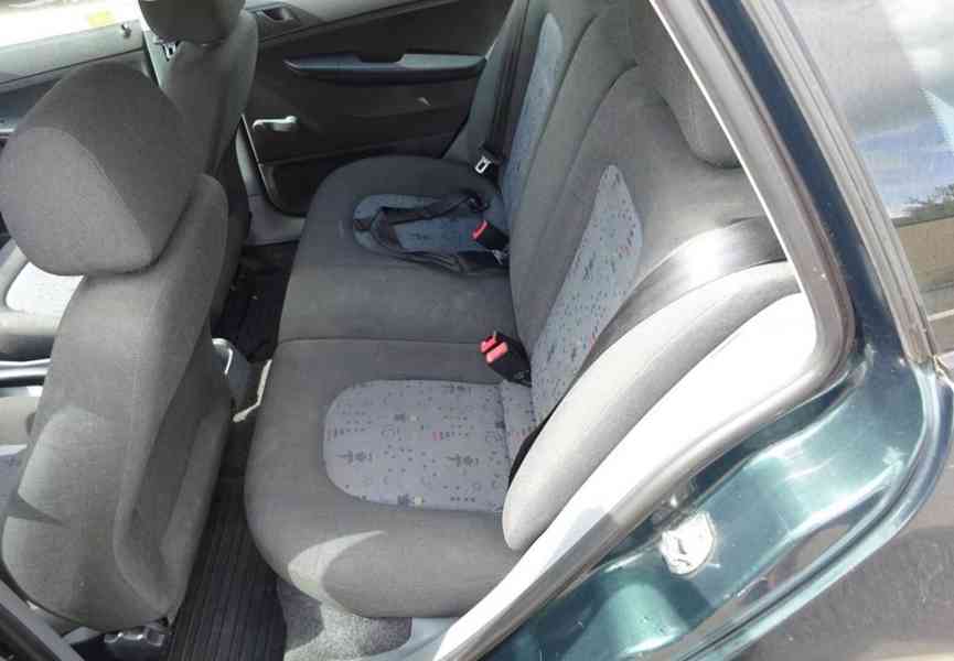 Škoda Fabia 1.2i Combi r.v.2004 (47 kw) Koupeno v ČR - foto 16