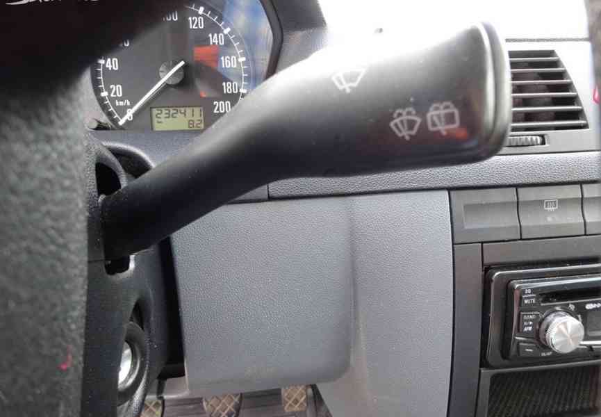 Škoda Fabia 1.2i Combi r.v.2004 (47 kw) Koupeno v ČR - foto 10