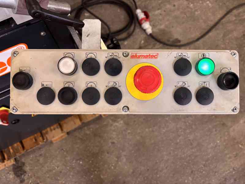 elumatec MGS 73/33  Pokosová pila na hliníkové profily - foto 5