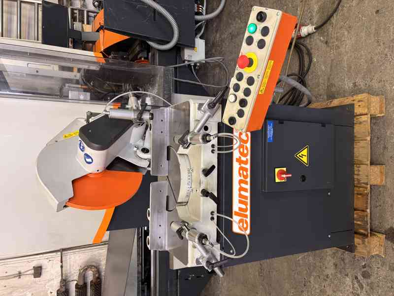 elumatec MGS 73/33  Pokosová pila na hliníkové profily - foto 13