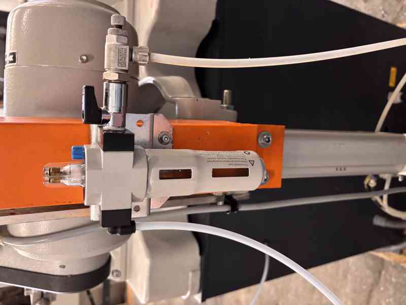 elumatec MGS 73/33  Pokosová pila na hliníkové profily - foto 11