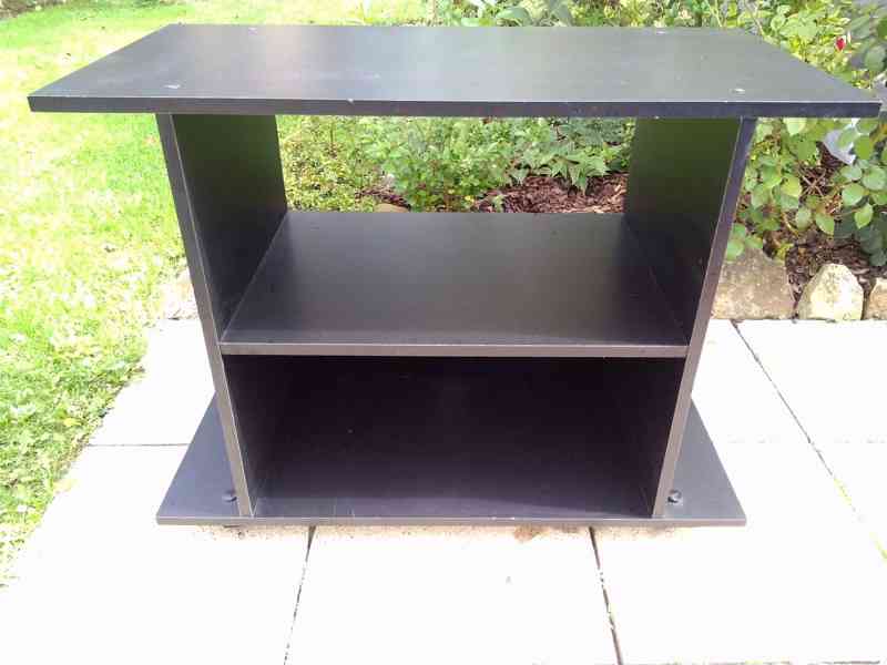 TV stolek. - foto 2