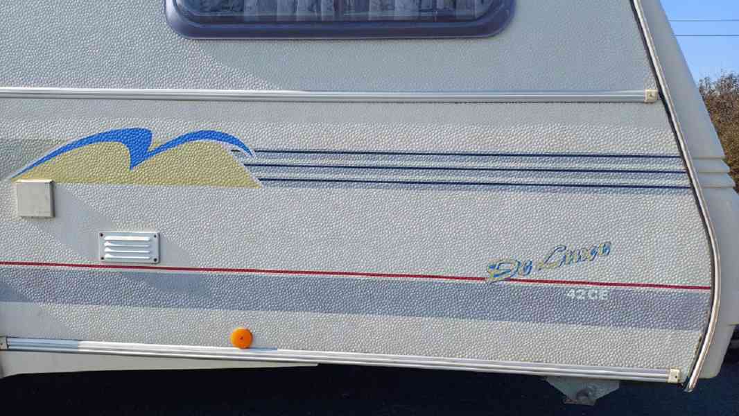 Karavan CRUAU de Luxe 420 + toaleta + 100 km + nová STK - foto 6