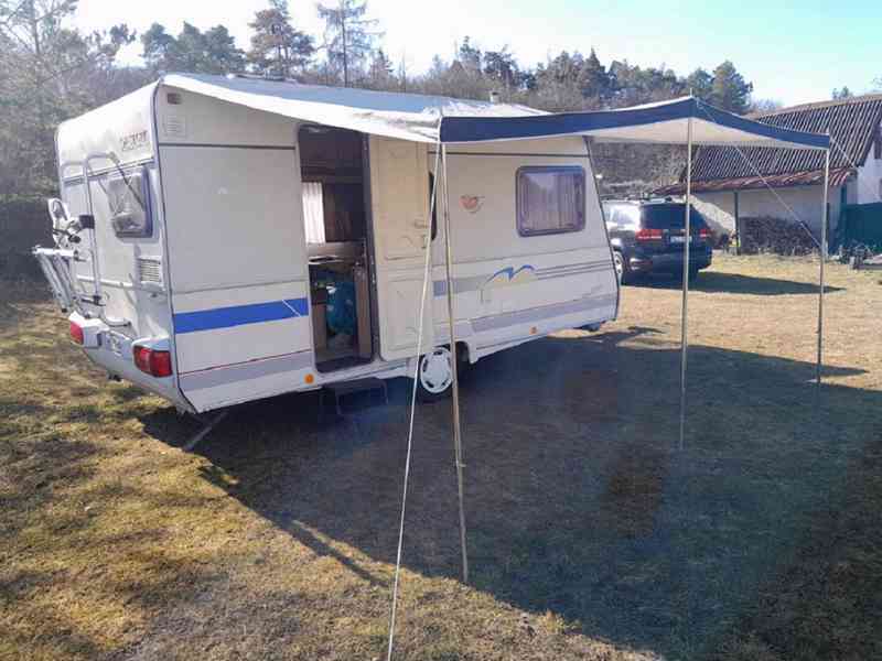 Karavan CRUAU de Luxe 420 + toaleta + 100 km + nová STK - foto 19