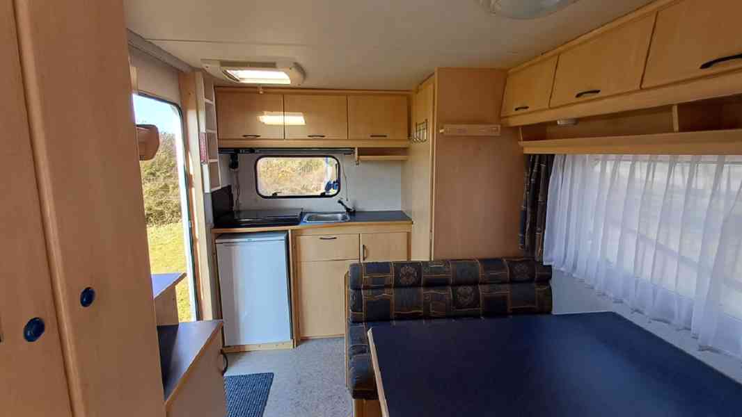 Karavan CRUAU de Luxe 420 + toaleta + 100 km + nová STK - foto 10