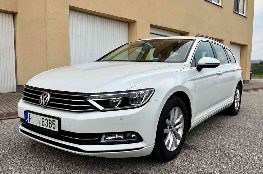 Volkswagen Passat 2.0 TDI Blue Motion TOP STAV - foto 2