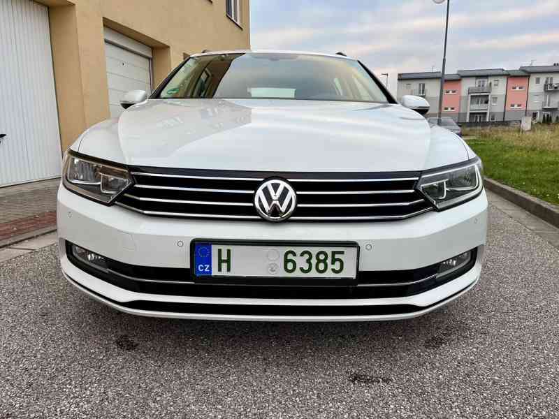 Volkswagen Passat 2.0 TDI Blue Motion TOP STAV - foto 3