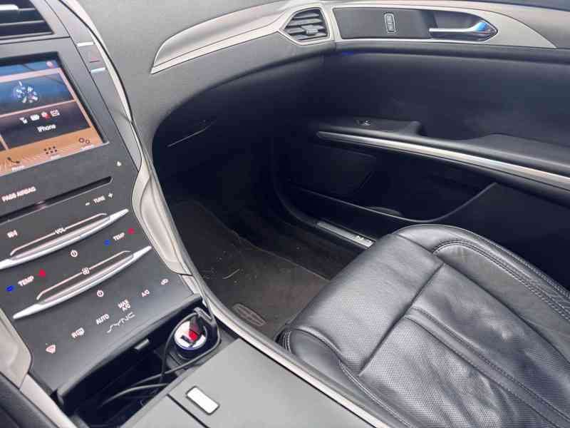 Lincoln MKZ 3,7V6 LPG Sunroof 4x4 2016 - foto 14