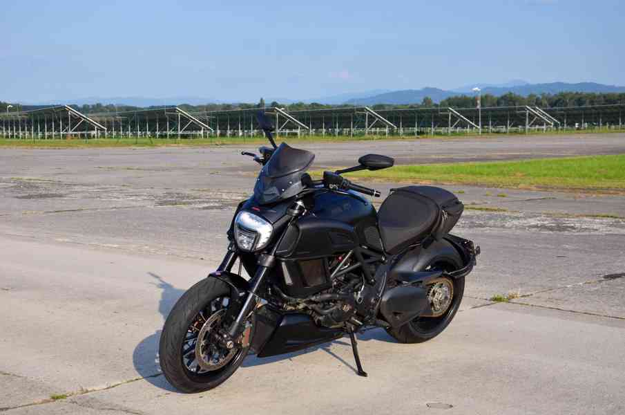 Ducati Diavel Carbon, původ ČR, možný odpočet DPH  - foto 9