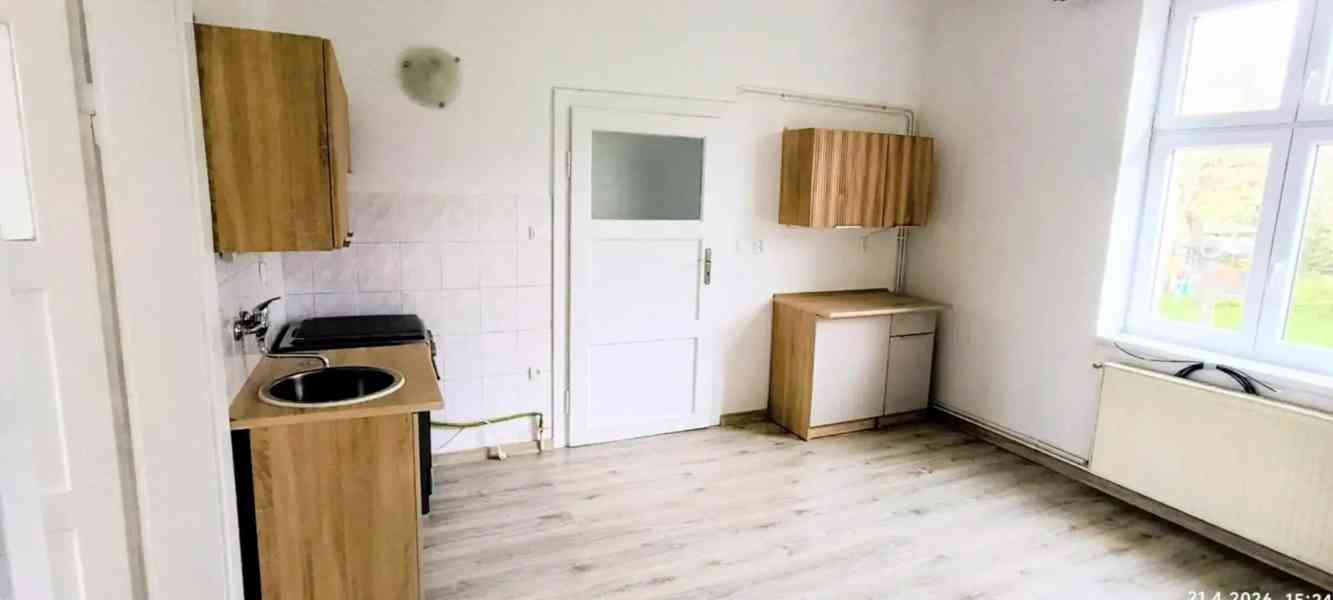 Pronájem bytu 1+1 47 m² - foto 2