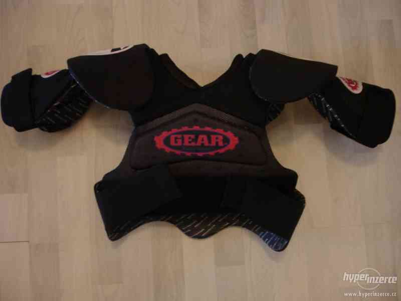 Prodám chránič hrudi GEAR, velikost M. - foto 1