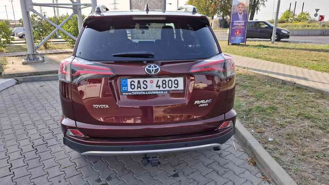 Toyota RAV4 2,0 112 kw active 4x4 - foto 2