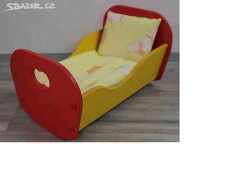 dřevěná kolébka pro panenky minikon