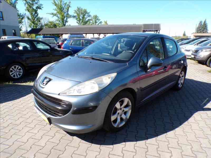 Peugeot 207 1,4 HDI KLIMA - foto 2