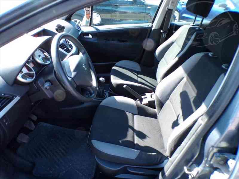 Peugeot 207 1,4 HDI KLIMA - foto 7