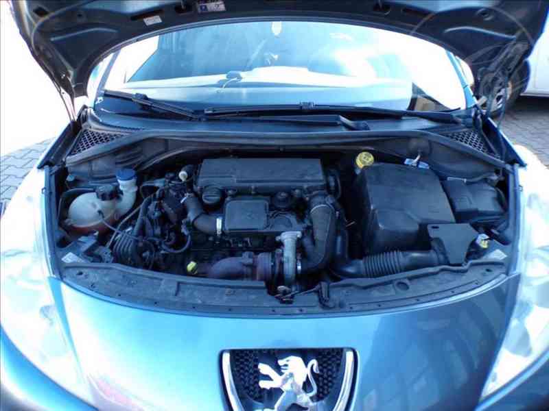Peugeot 207 1,4 HDI KLIMA - foto 12