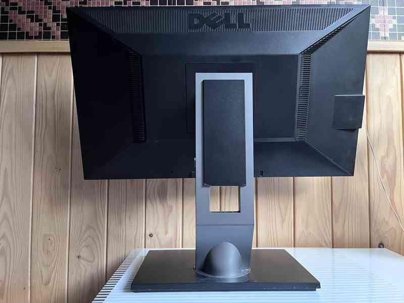 Monitor DELL U2311Hb 23” LED  - foto 2