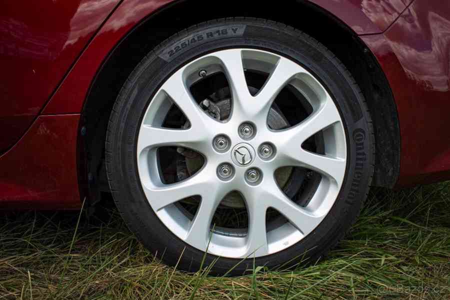 Mazda 6 2,5 i GH SDN GAA9EB2 125kW - foto 15