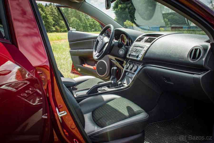 Mazda 6 2,5 i GH SDN GAA9EB2 125kW - foto 10