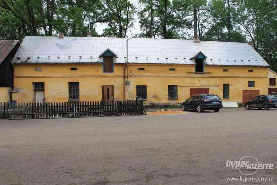 Prodej čínžovního domu Dobřív - foto 3
