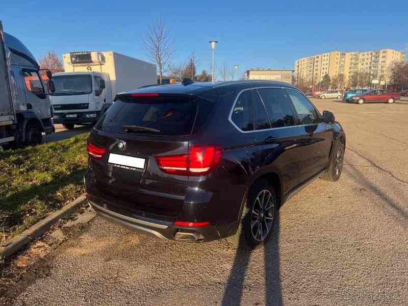 BMW X5 3,0   230kW, aut. F15,r.2018 - foto 5