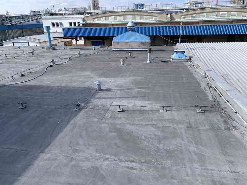 Hydroizolace plochých střech - foto 10