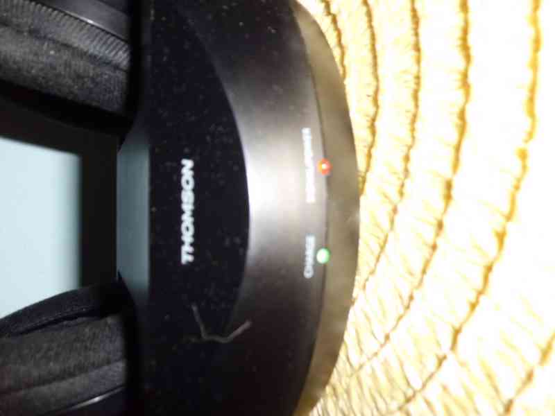 Bezdrátová sluchátka Thomson P3001 - foto 8