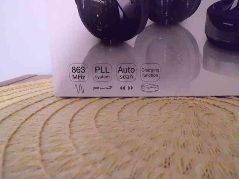 Bezdrátová sluchátka Thomson P3001 - foto 2