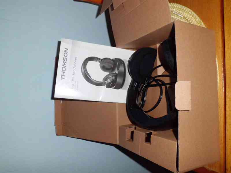 Bezdrátová sluchátka Thomson P3001 - foto 5