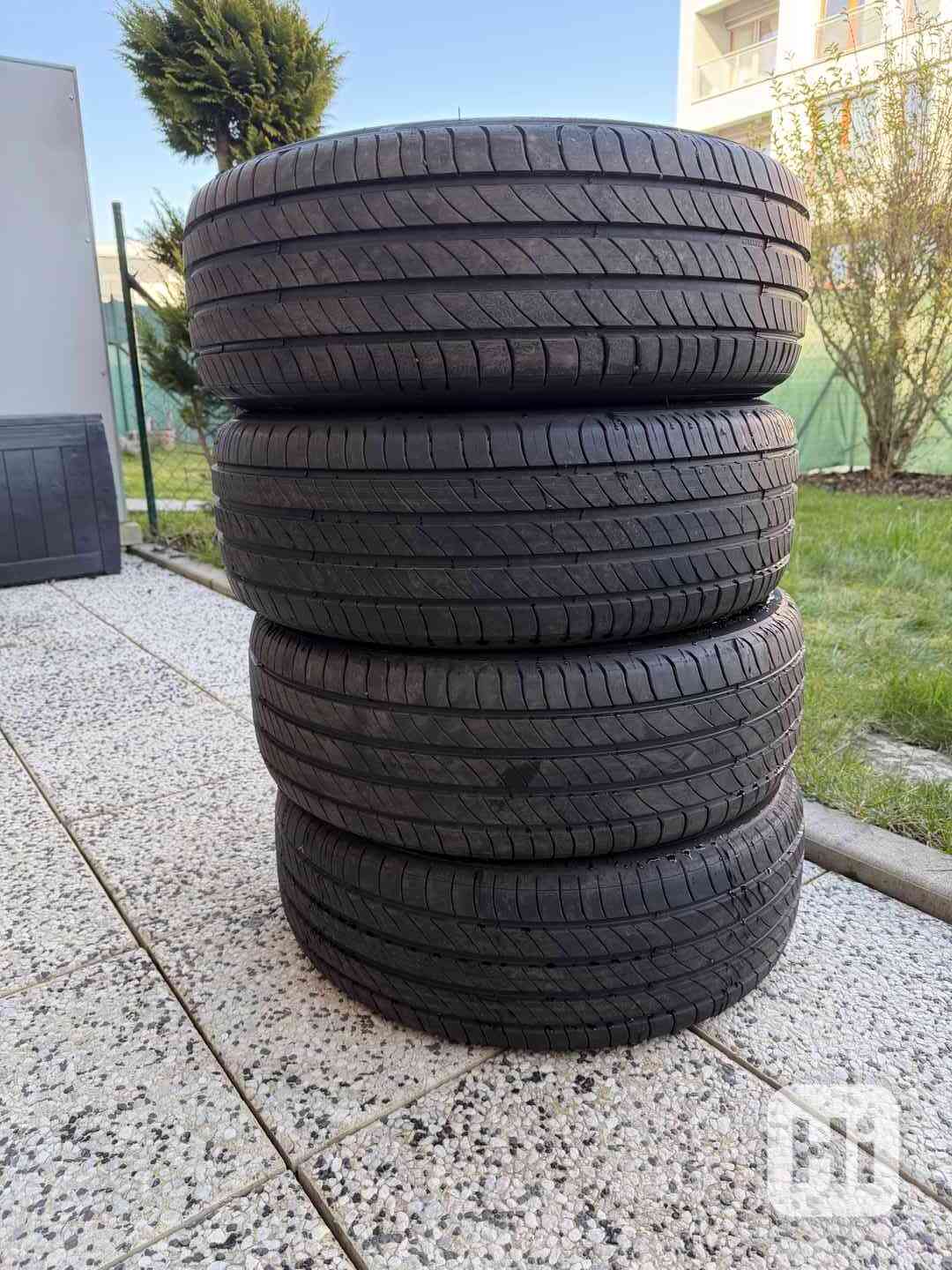 Michelin Primacy 4 205/55 R17 - foto 1