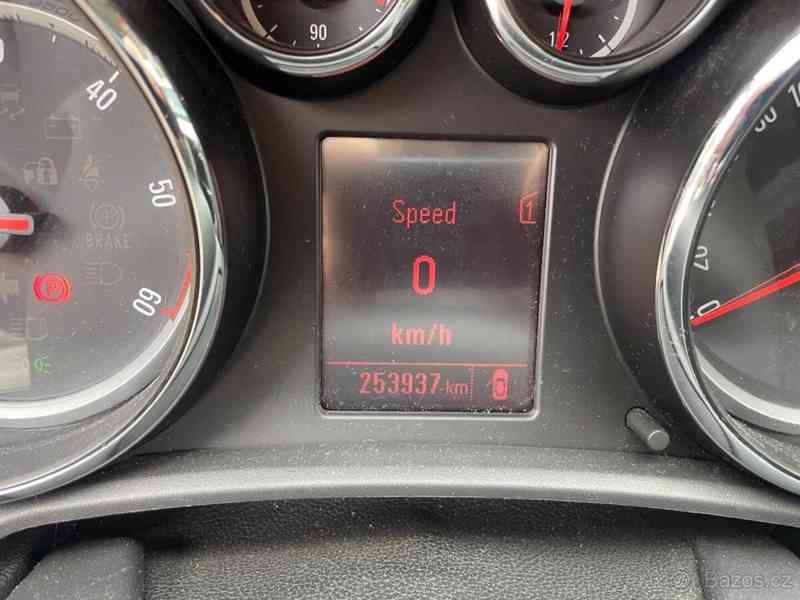 Opel Astra 1,7 CDTI SportTourer - foto 15