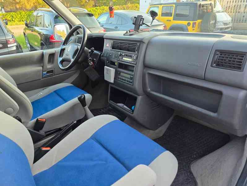 Volkswagen T4 Multivan 2,5TDI Atlantis 75kw - foto 15