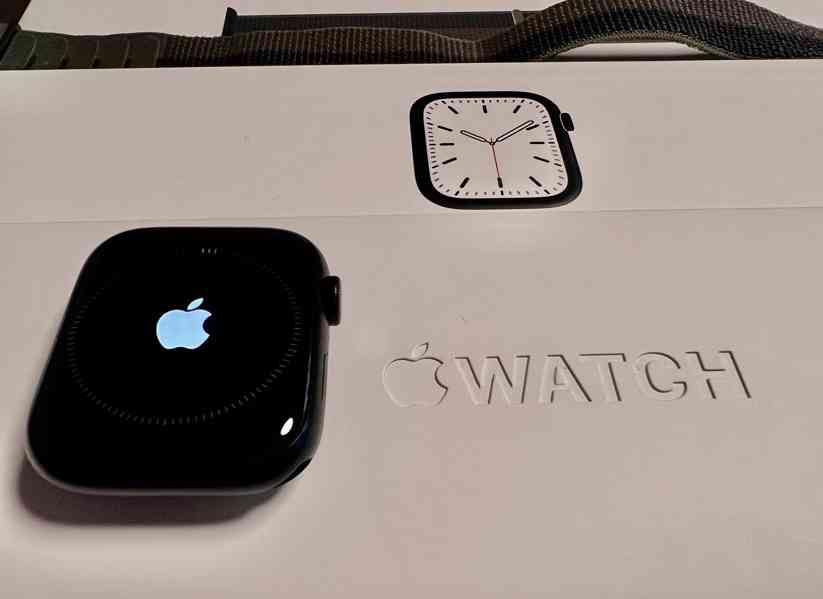 Chytré hodinky Apple Watch 7, GPS, 45 mm - foto 3