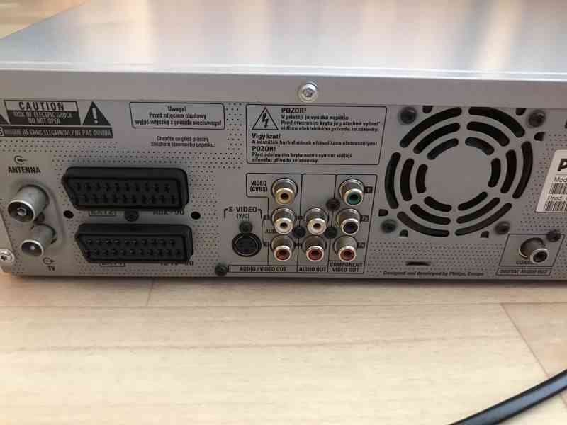 COMBO PHILIPS DVDR3510V - nahrává z VHS na DVD - foto 7