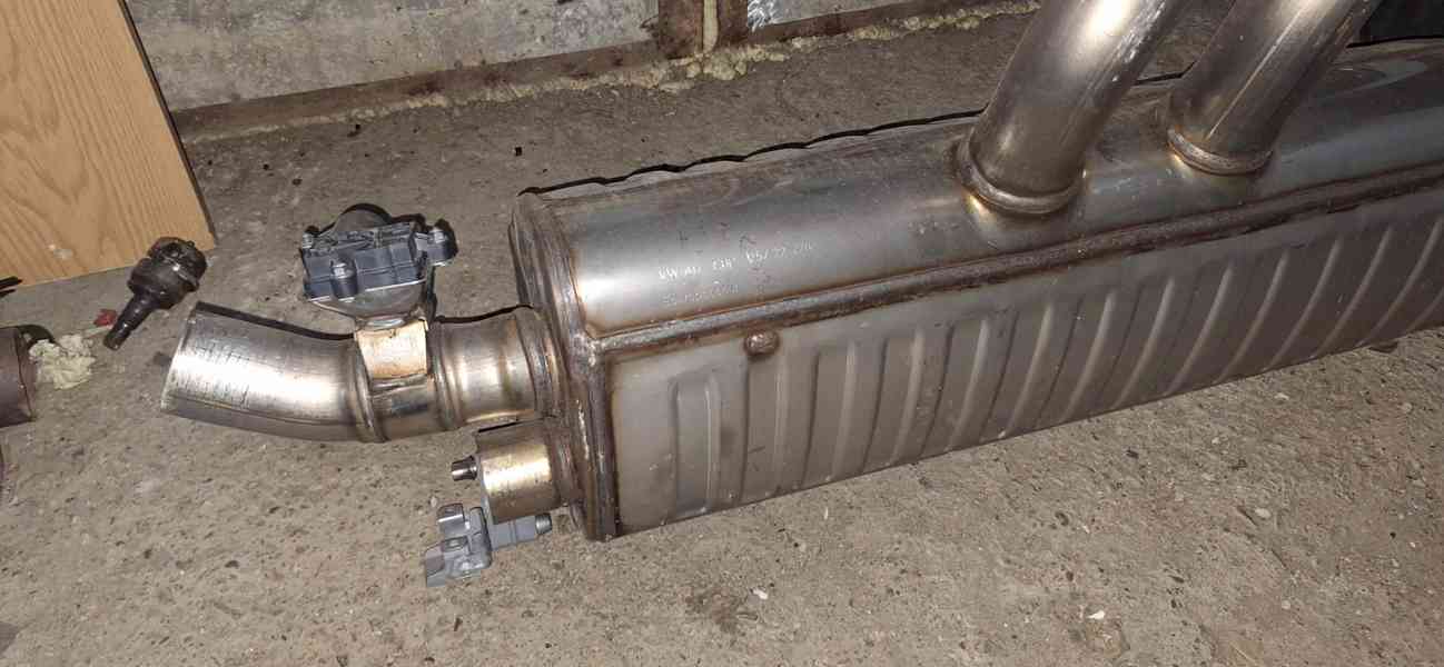 Originál výfuk s klapkami na Audi RS Q8, 4.0 fsi , biturbo. - foto 2